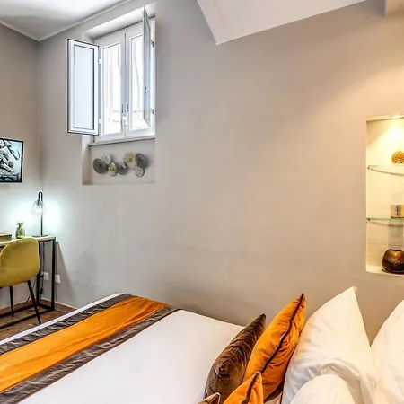 Maison Babuino Daire *