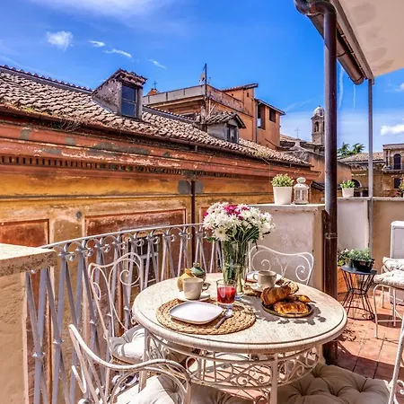 Maison Babuino Daire Roma