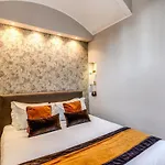Maison Babuino Rome